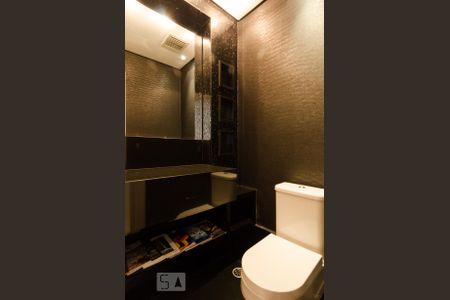 Apartamento para alugar com 285m², 3 quartos e 4 vagas Apartamento para alugar com 285m², 3 quartos e 4 vagasLavabo