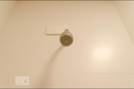 Apartamento para alugar com 285m², 3 quartos e 4 vagas Apartamento para alugar com 285m², 3 quartos e 4 vagasChuveiro