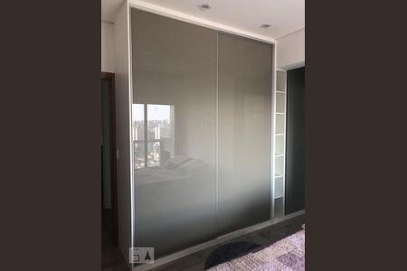 Apartamento à venda com 283m², 4 quartos e sem vaga Apartamento à venda com 283m², 4 quartos e sem vagaDormitório