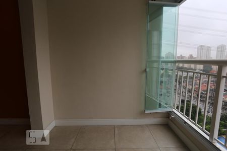 Varanda de apartamento para alugar com 2 quartos, 72m² em Vila São Francisco, São Paulo