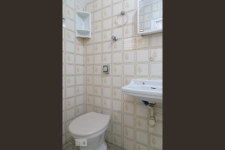 Banheiro  de casa para alugar com 1 quarto, 50m² em Saúde, São Paulo