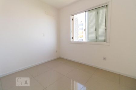 Quarto 2 de apartamento para alugar com 2 quartos, 60m² em Santana, Porto Alegre