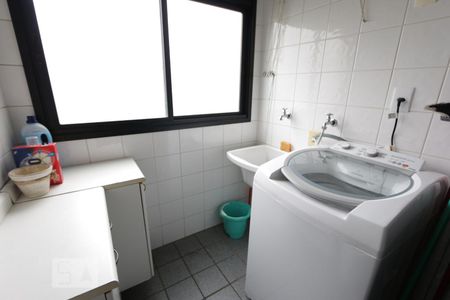 Apartamento para alugar com 58m², 2 quartos e 1 vagaarea de serviço