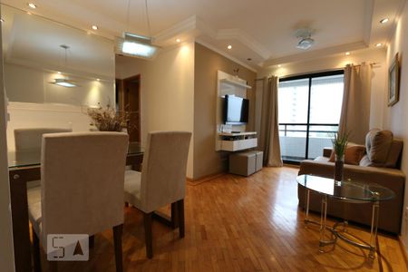 sala de apartamento para alugar com 2 quartos, 58m² em Vila Andrade, São Paulo