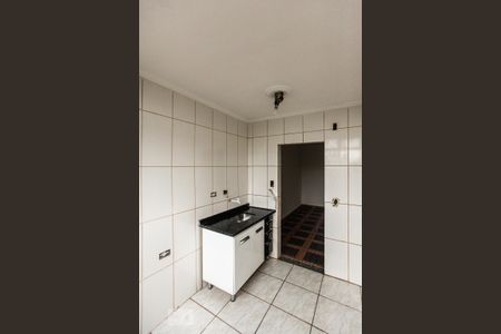 Cozinha de apartamento à venda com 2 quartos, 52m² em Jardim Cristin Alice, Guarulhos