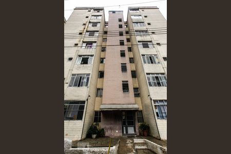Prédio de apartamento para alugar com 2 quartos, 52m² em Jardim Cristin Alice, Guarulhos