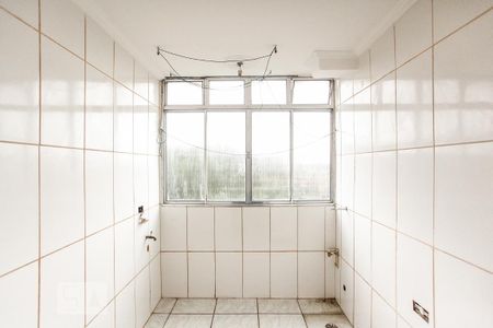 Lavanderia de apartamento à venda com 2 quartos, 52m² em Jardim Cristin Alice, Guarulhos