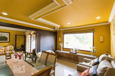 Sala (Primeiro Andar) de casa de condomínio para alugar com 4 quartos, 330m² em Anil, Rio de Janeiro