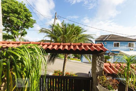 Vista Varanda 1 - Sala (Primeiro Andar) de casa de condomínio para alugar com 4 quartos, 330m² em Anil, Rio de Janeiro