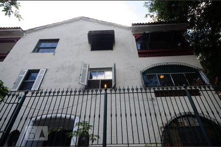 Apartamento à venda com 147m², 3 quartos e sem vagaFachada