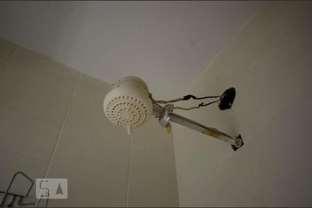 Apartamento à venda com 147m², 3 quartos e sem vagaChuveiro do banheiro de serviço