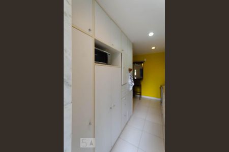 Apartamento à venda com 147m², 3 quartos e sem vagaCozinha