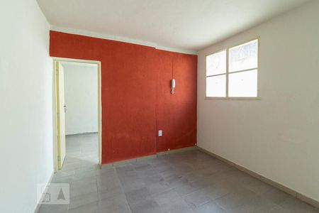 Sala de casa de condomínio para alugar com 2 quartos, 53m² em Fonseca, Niterói