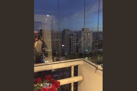 Varanda de apartamento para alugar com 2 quartos, 66m² em Indianópolis, São Paulo