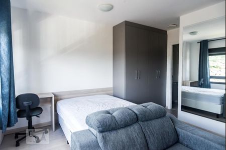 Sala de kitnet/studio para alugar com 1 quarto, 34m² em Praia de Belas, Porto Alegre
