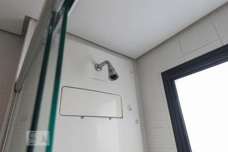 Banheiro social (Chuveiro) de apartamento para alugar com 3 quartos, 65m² em Vila Gumercindo, São Paulo