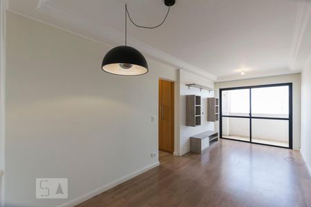 Sala de apartamento para alugar com 3 quartos, 65m² em Vila Gumercindo, São Paulo