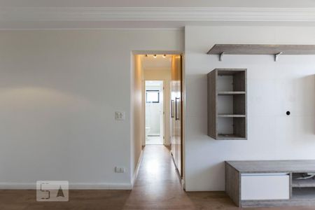 Sala (Corredor) de apartamento para alugar com 3 quartos, 65m² em Vila Gumercindo, São Paulo