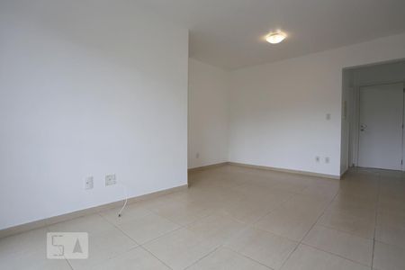Sala de apartamento à venda com 3 quartos, 67m² em Jardim Jaqueline, São Paulo