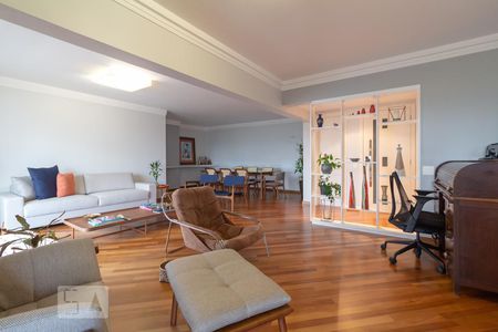 Sala de apartamento à venda com 3 quartos, 155m² em Santo Amaro, São Paulo