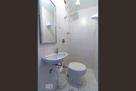 Apartamento à venda com 155m², 3 quartos e 2 vagasBanheiro de Serviço