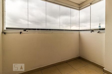 Apartamento para alugar com 65m², 2 quartos e 2 vagasVaranda