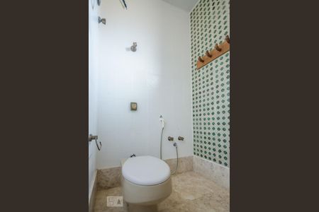 Casa para alugar com 440m², 4 quartos e 3 vagasBanheiro da Suíte 2