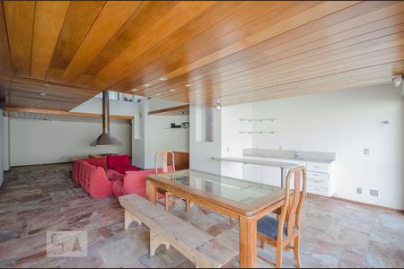 Casa para alugar com 440m², 4 quartos e 3 vagasSala de Estar