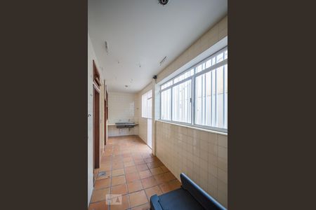 Casa para alugar com 440m², 4 quartos e 3 vagasÁrea de Serviço