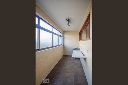 Casa para alugar com 440m², 4 quartos e 3 vagasÁrea de Serviço