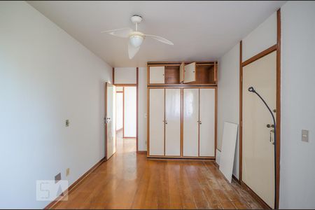 Casa para alugar com 440m², 4 quartos e 3 vagasQuarto 4