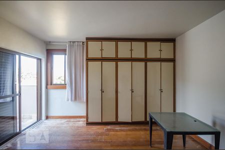 Casa para alugar com 440m², 4 quartos e 3 vagasQuarto 3