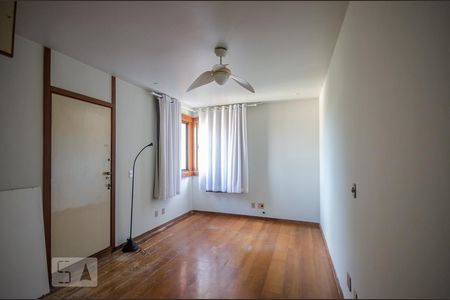 Casa para alugar com 440m², 4 quartos e 3 vagasQuarto 4