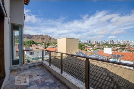 Casa para alugar com 440m², 4 quartos e 3 vagasvaranda Quarto 4