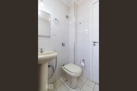 Banheiro de apartamento à venda com 2 quartos, 61m² em Alto da Lapa, São Paulo
