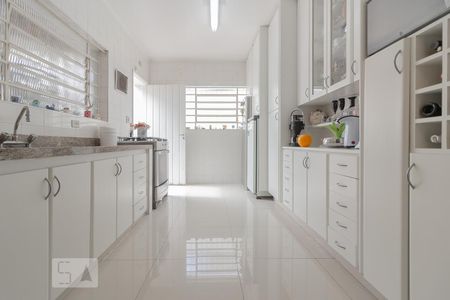 Cozinha de casa à venda com 3 quartos, 120m² em Bosque da Saúde, São Paulo