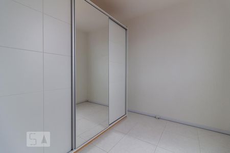 Apartamento à venda com 75m², 2 quartos e 1 vagaDormitório 
