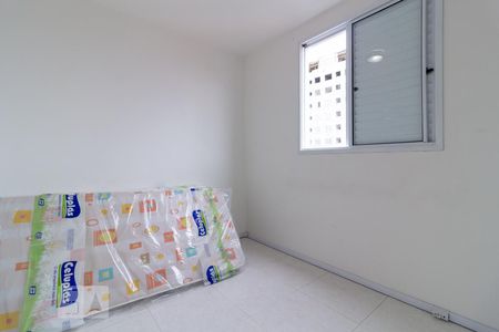 Suíte de apartamento à venda com 2 quartos, 75m² em Jardim Prudência, São Paulo