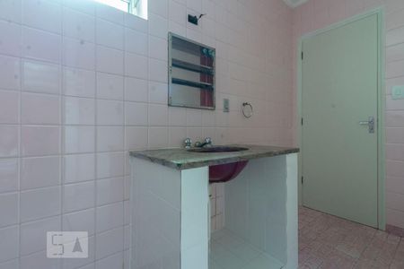 Casa à venda com 144m², 2 quartos e sem vagaBanheiro