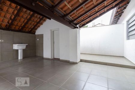 Casa à venda com 144m², 2 quartos e sem vagaÁrea de Serviço 