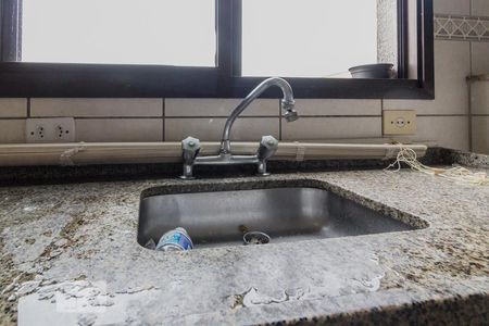 Apartamento à venda com 67m², 2 quartos e 2 vagas Apartamento à venda com 67m², 2 quartos e 2 vagasDetalhe da Cozinha