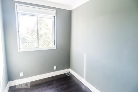 Quarto 1 de apartamento para alugar com 3 quartos, 68m² em Jardim Carvalho, Porto Alegre