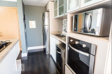 Cozinha de apartamento para alugar com 3 quartos, 68m² em Jardim Carvalho, Porto Alegre