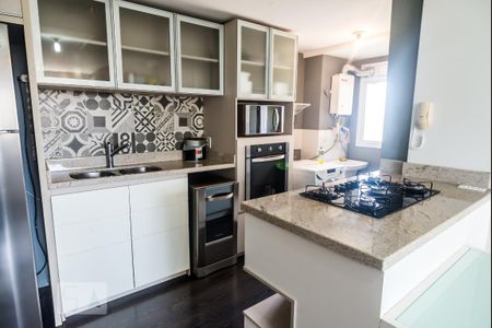 Cozinha de apartamento para alugar com 3 quartos, 68m² em Jardim Carvalho, Porto Alegre