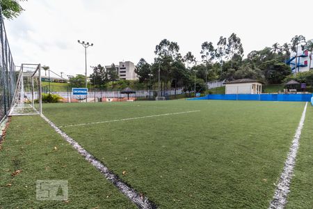 Casa de condomínio à venda com 281m², 4 quartos e 4 vagas Casa de condomínio à venda com 281m², 4 quartos e 4 vagasÁrea Comum: Campo de Futebol Artificial