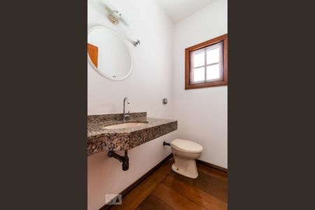 Lavabo de casa de condomínio à venda com 4 quartos, 281m² em Alphaville, Santana de Parnaíba