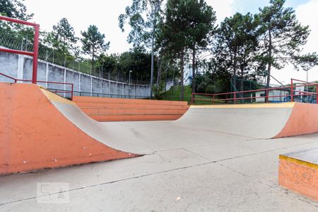 Casa de condomínio à venda com 281m², 4 quartos e 4 vagas Casa de condomínio à venda com 281m², 4 quartos e 4 vagasÁrea Comum: Pista de Skate