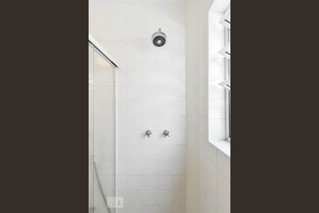 Apartamento para alugar com 99m², 2 quartos e sem vaga Apartamento para alugar com 99m², 2 quartos e sem vagaBanheiro Social