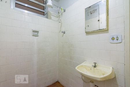 banheiro de kitnet/studio à venda com 1 quarto, 35m² em Vila Buarque, São Paulo