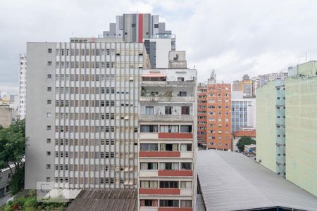 vista dormitório de kitnet/studio à venda com 1 quarto, 35m² em Vila Buarque, São Paulo